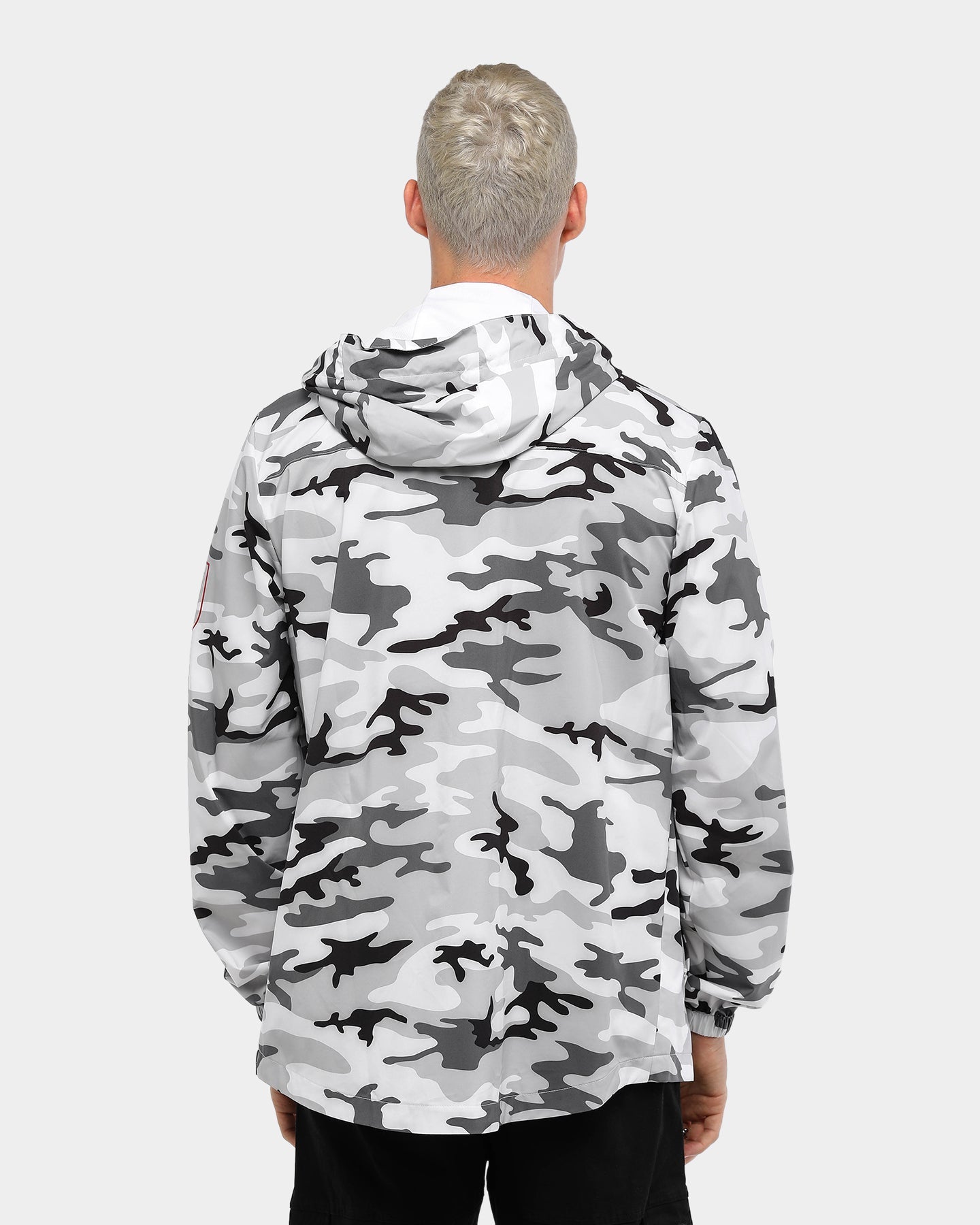 Carré Staple Windbreaker Snow Camo