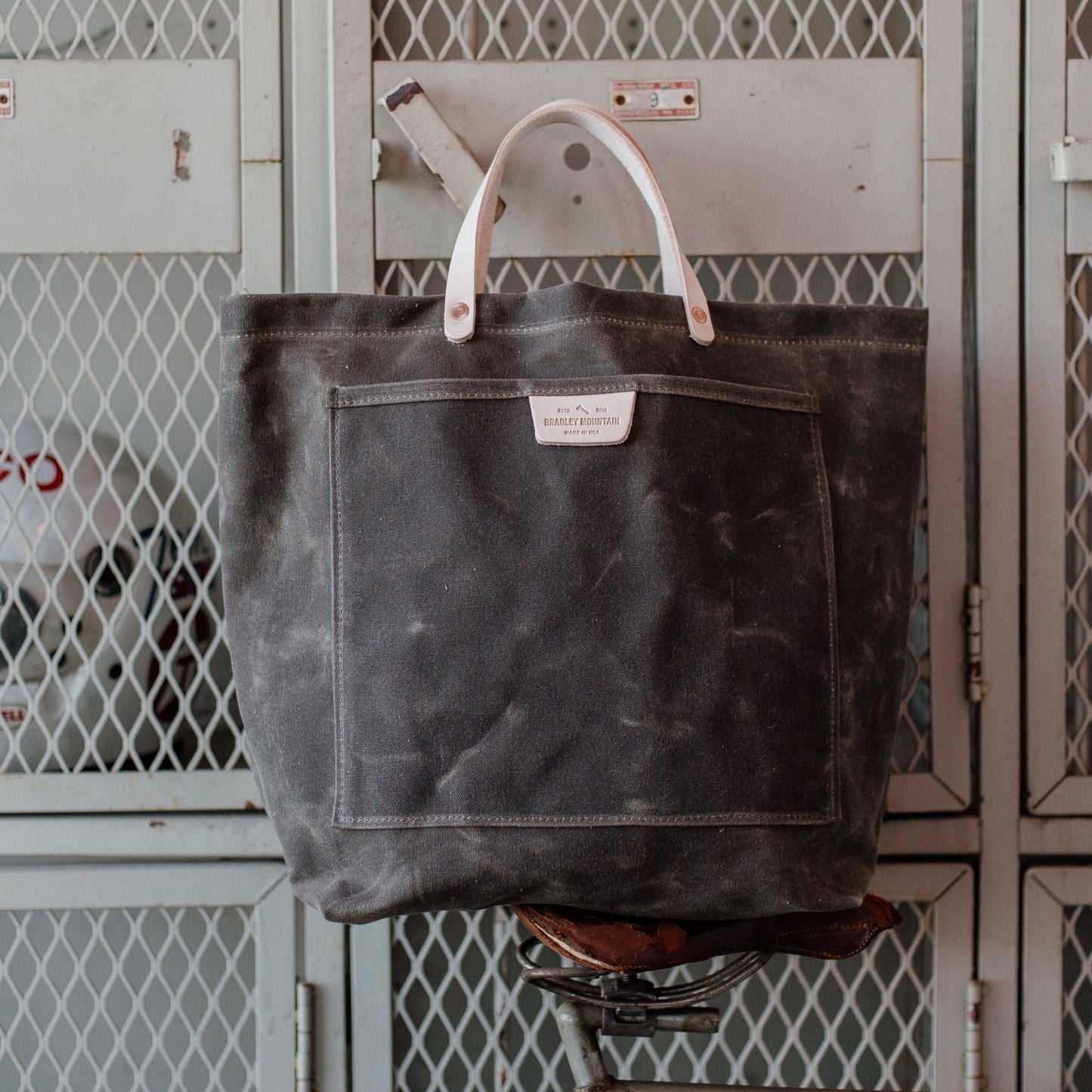 Coal Tote - Field Tan/Veg Tanned