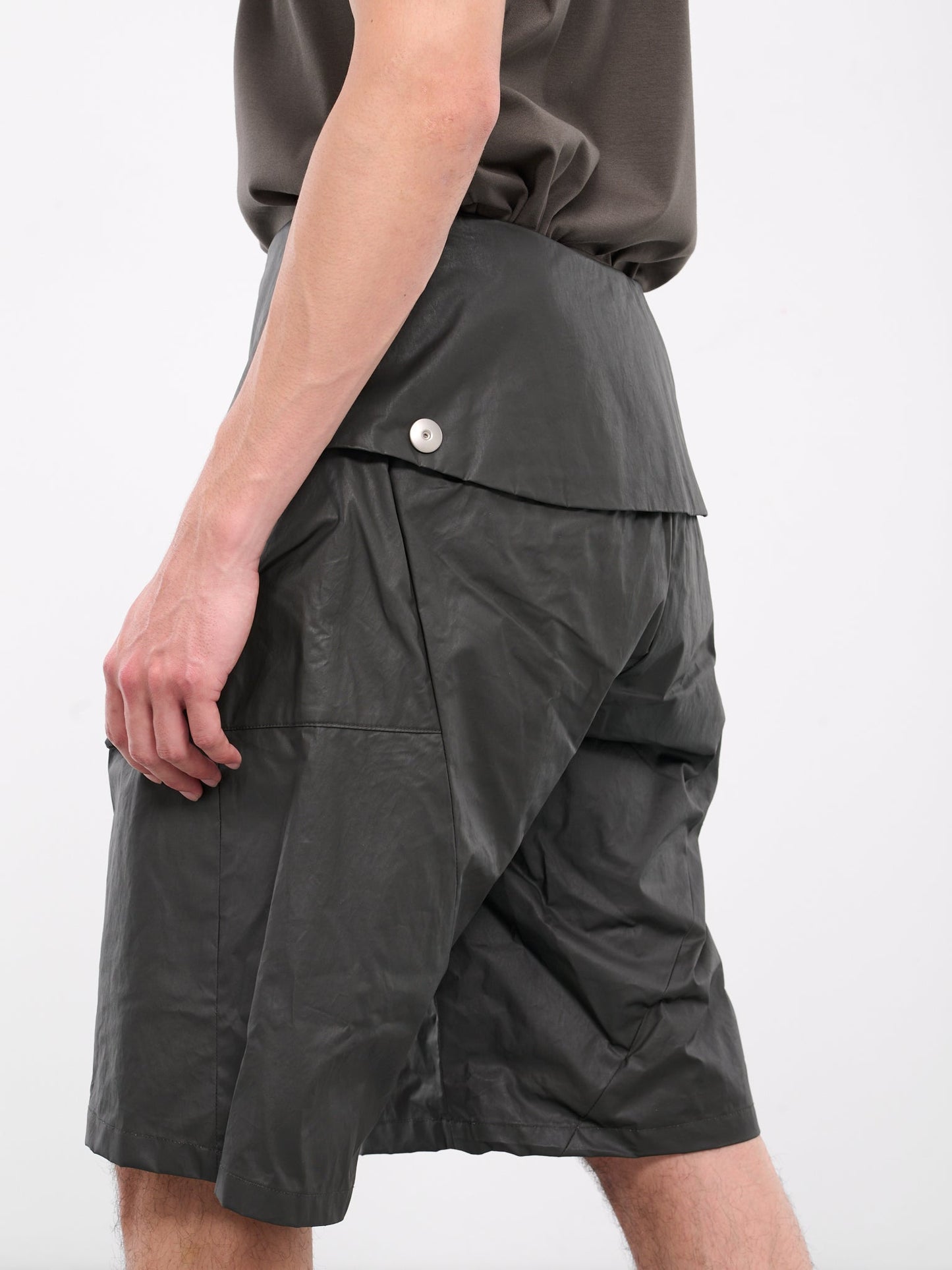 Flap Shorts (TRS-107-04-BROWN)