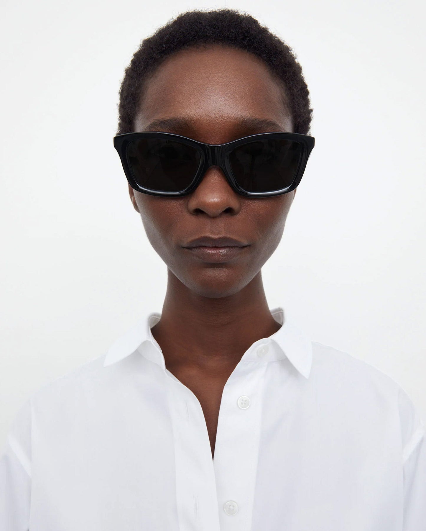 THE CLASSICS SUNGLASSES / BLACK